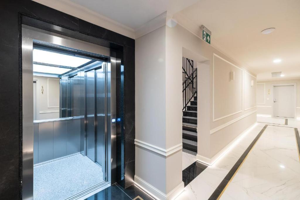 Luxury Apartments In Residence Maritime Miedzyzdroje Bagian luar foto