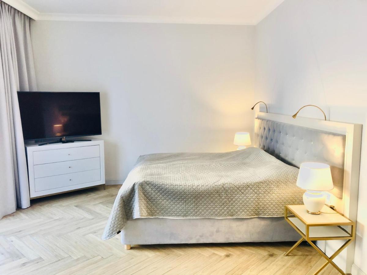 Luxury Apartments In Residence Maritime Miedzyzdroje Bagian luar foto