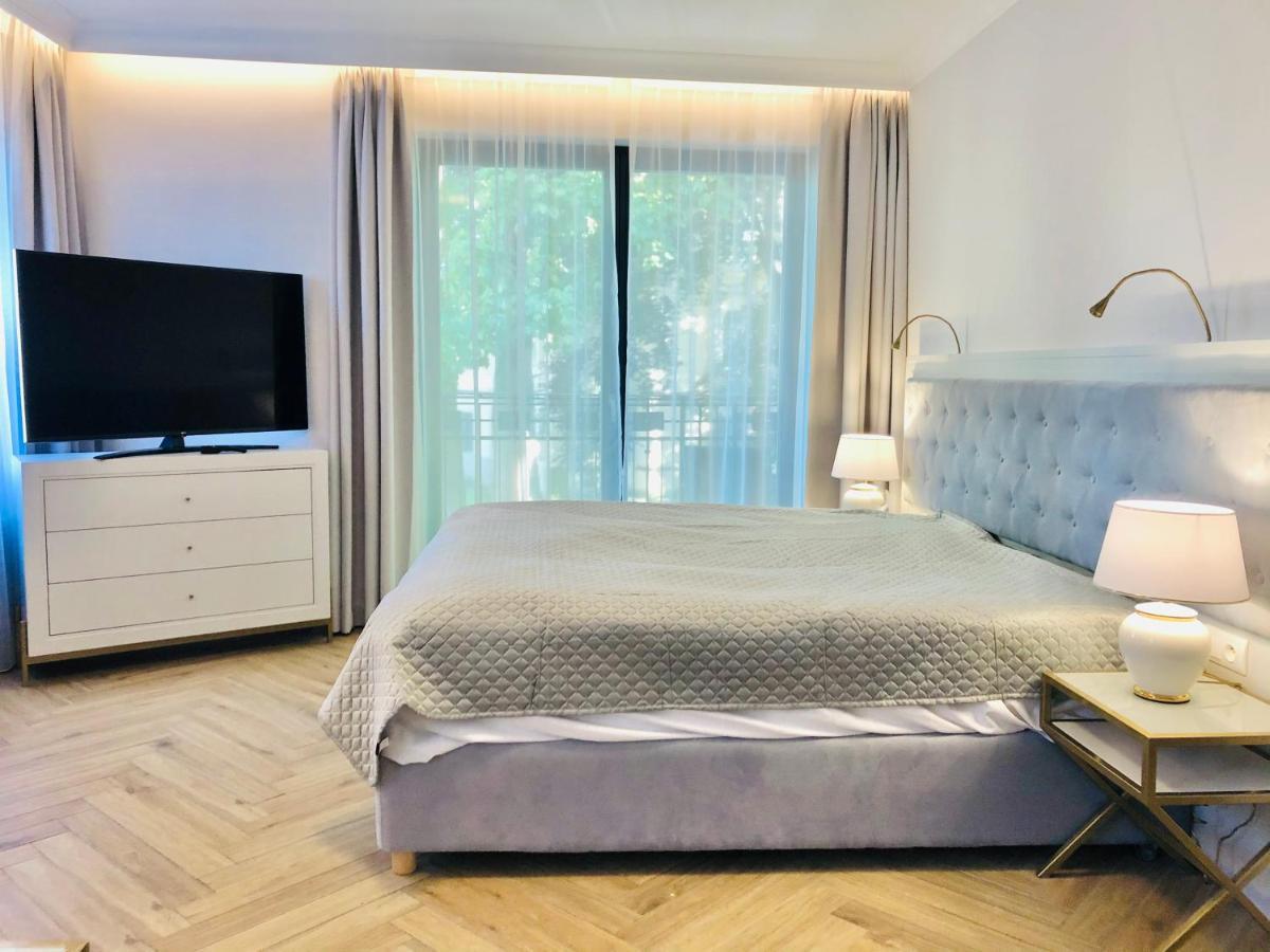 Luxury Apartments In Residence Maritime Miedzyzdroje Bagian luar foto